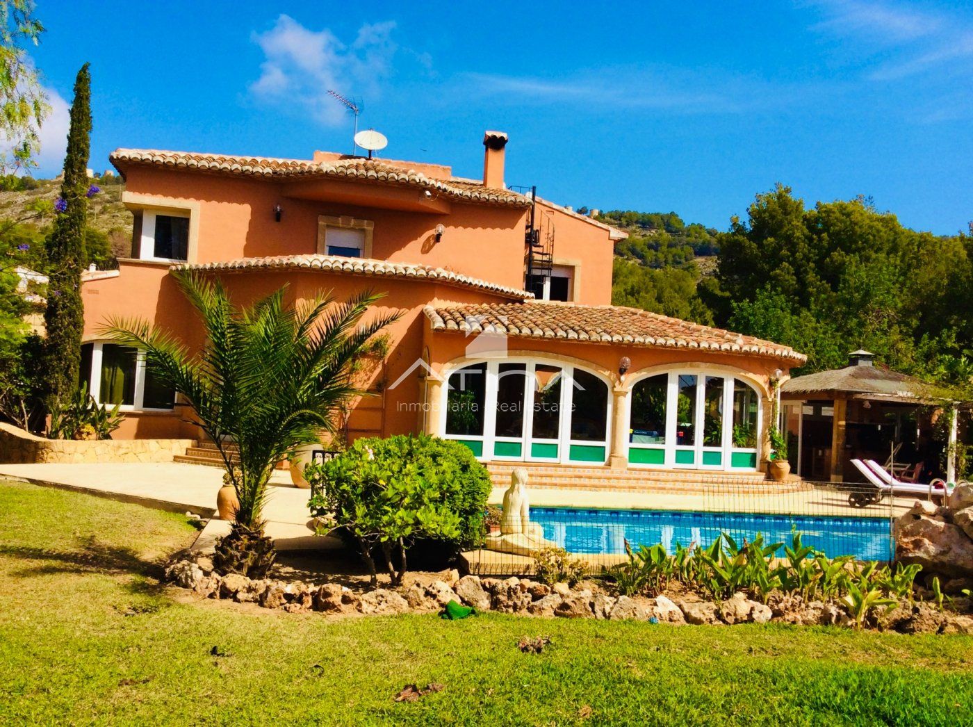 Chalet en venta en la zona de Puchol junto al puerto de Javea.