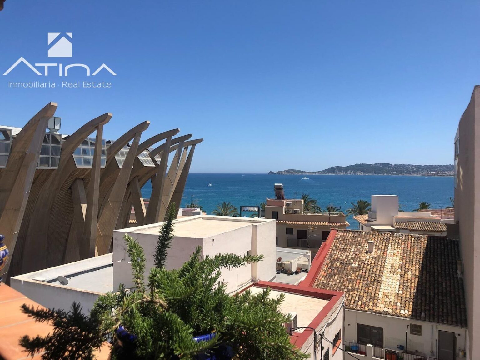 Fantástica casa moderna en el Puerto de Javea.