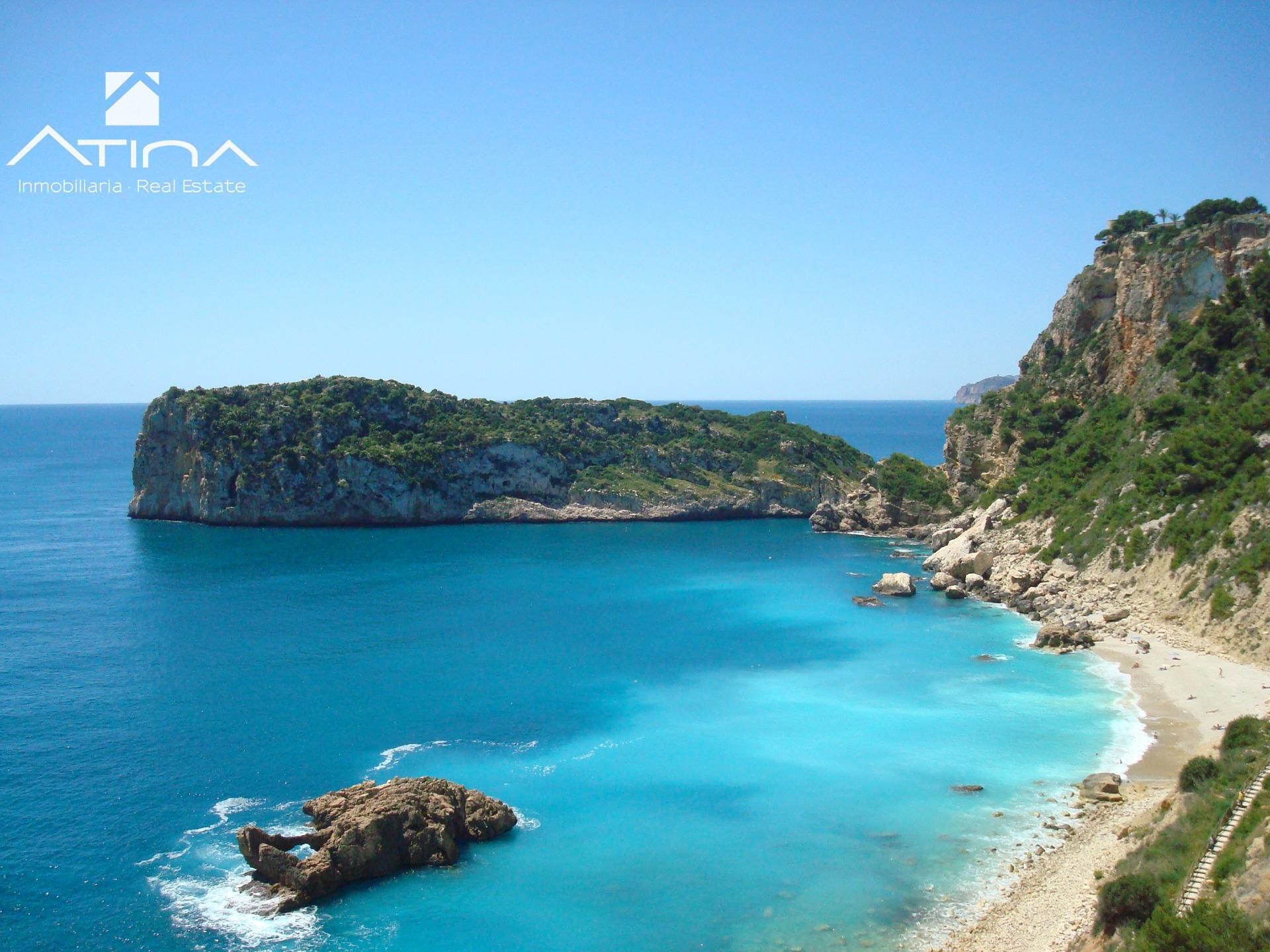 Villa en Jávea con Piscina Privada y Vista Panorámica – Villa Taurus