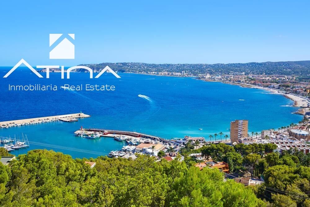 Villa en Jávea con Piscina Privada y Vista Panorámica – Villa Taurus