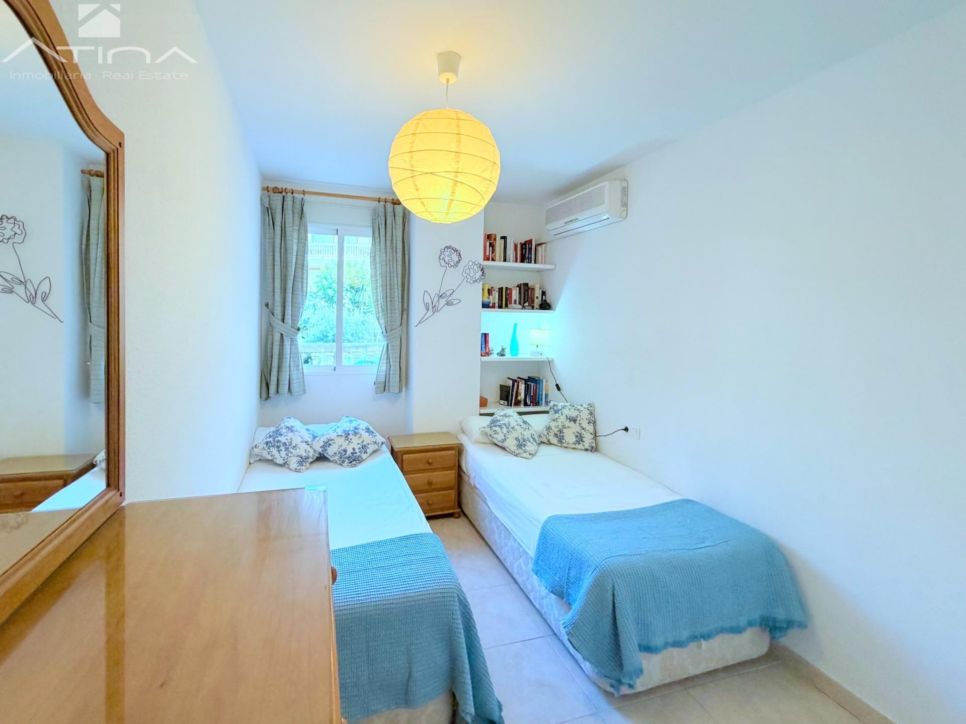 Apartamento situado en Jávea junto al Canal de la Fontana