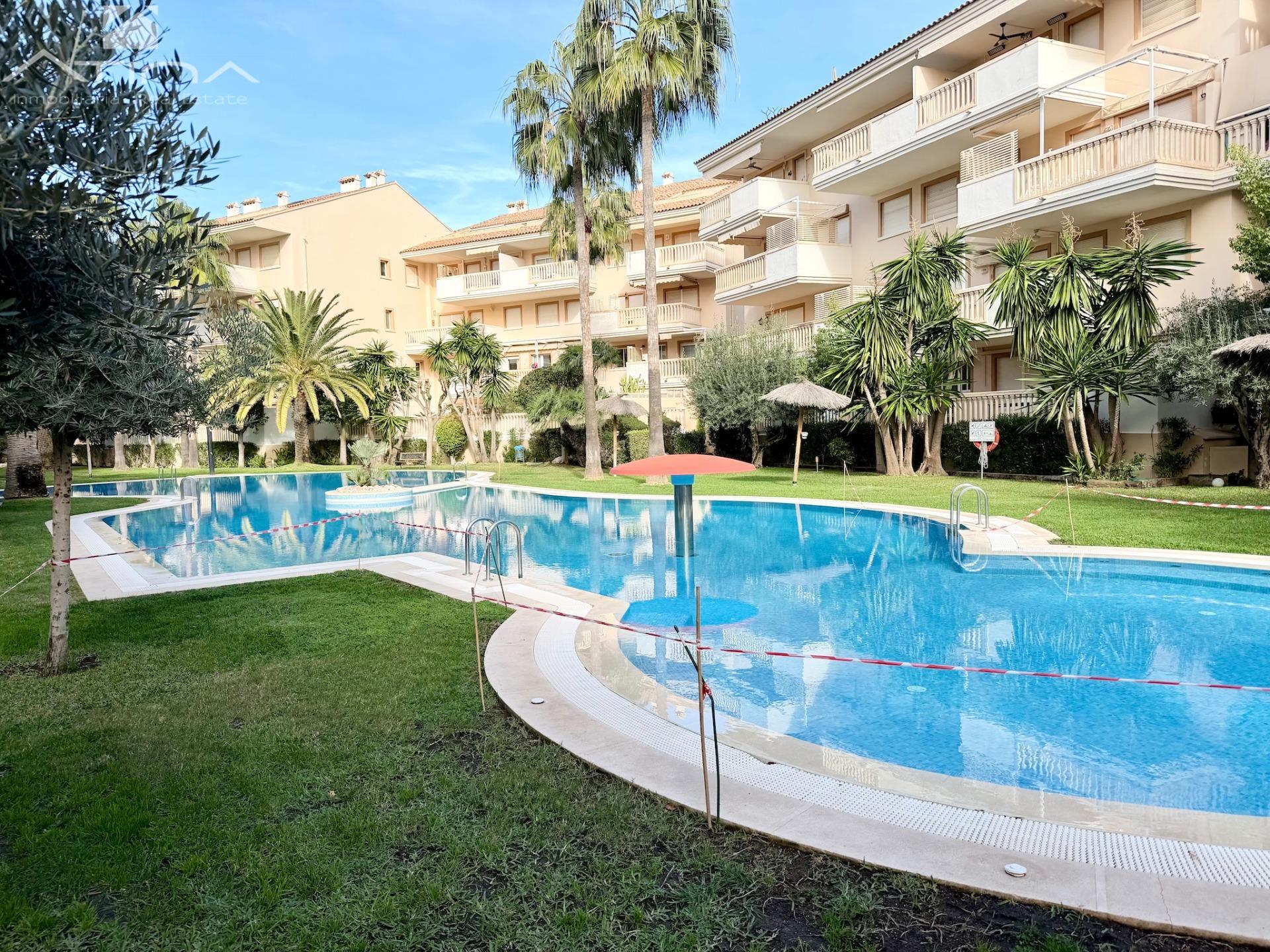 Apartamento situado en Jávea junto al Canal de la Fontana